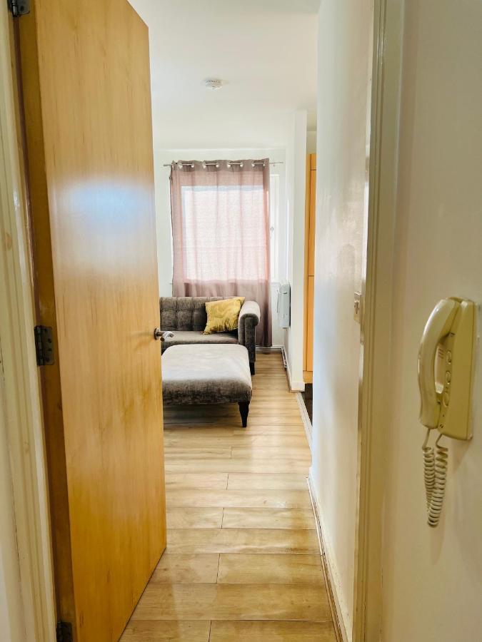 Fabulous 1Bed 1Bath Ground Floor Shared Accommodation ,Only Double Room Edinburg Exteriör bild